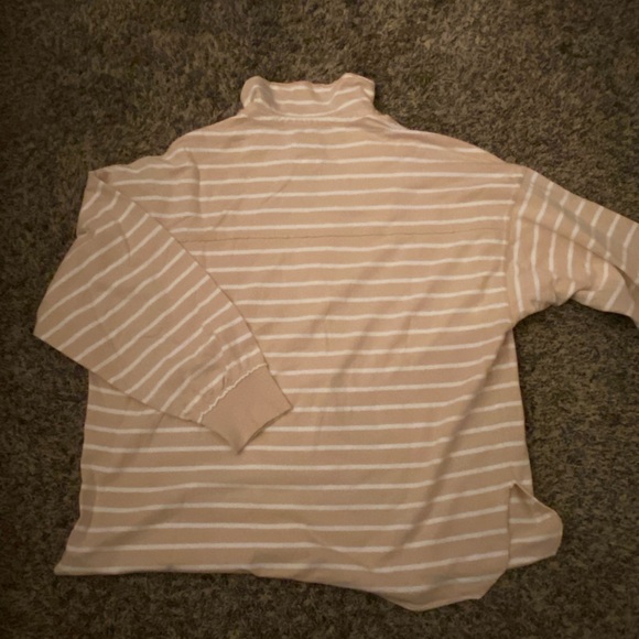 NWT Aerie stripped polo sweatshirt - Picture 4 of 5